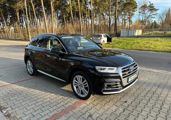 Audi Q5 cena 116000 przebieg: 117000, rok produkcji 2018 z Suchedniów małe 379